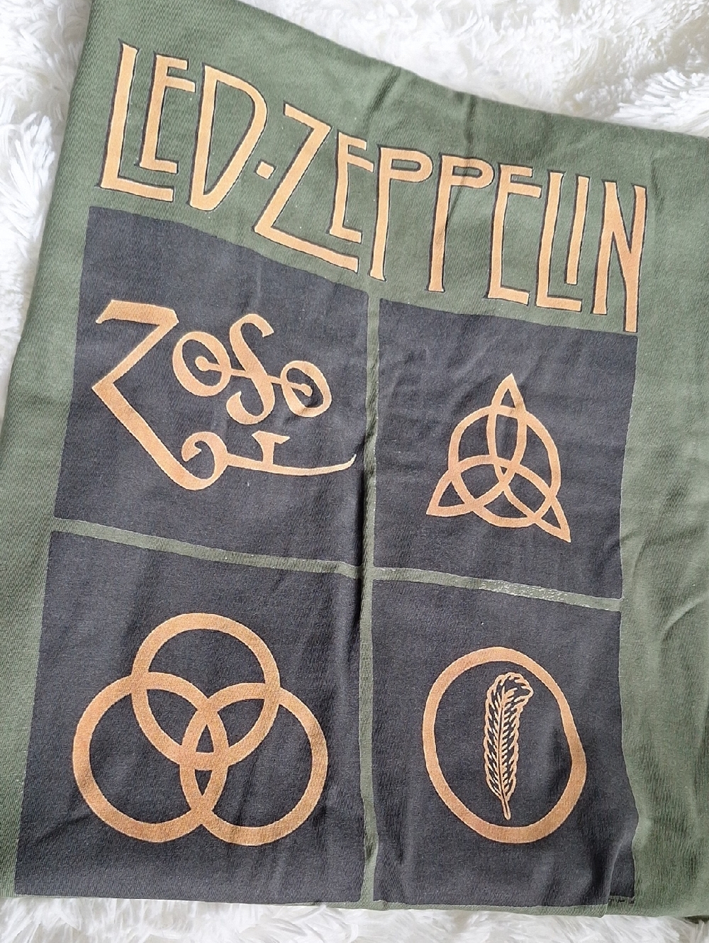 Men's Large Led Zeppelin Graphic Short Sleeve Band Tee in Olive Green